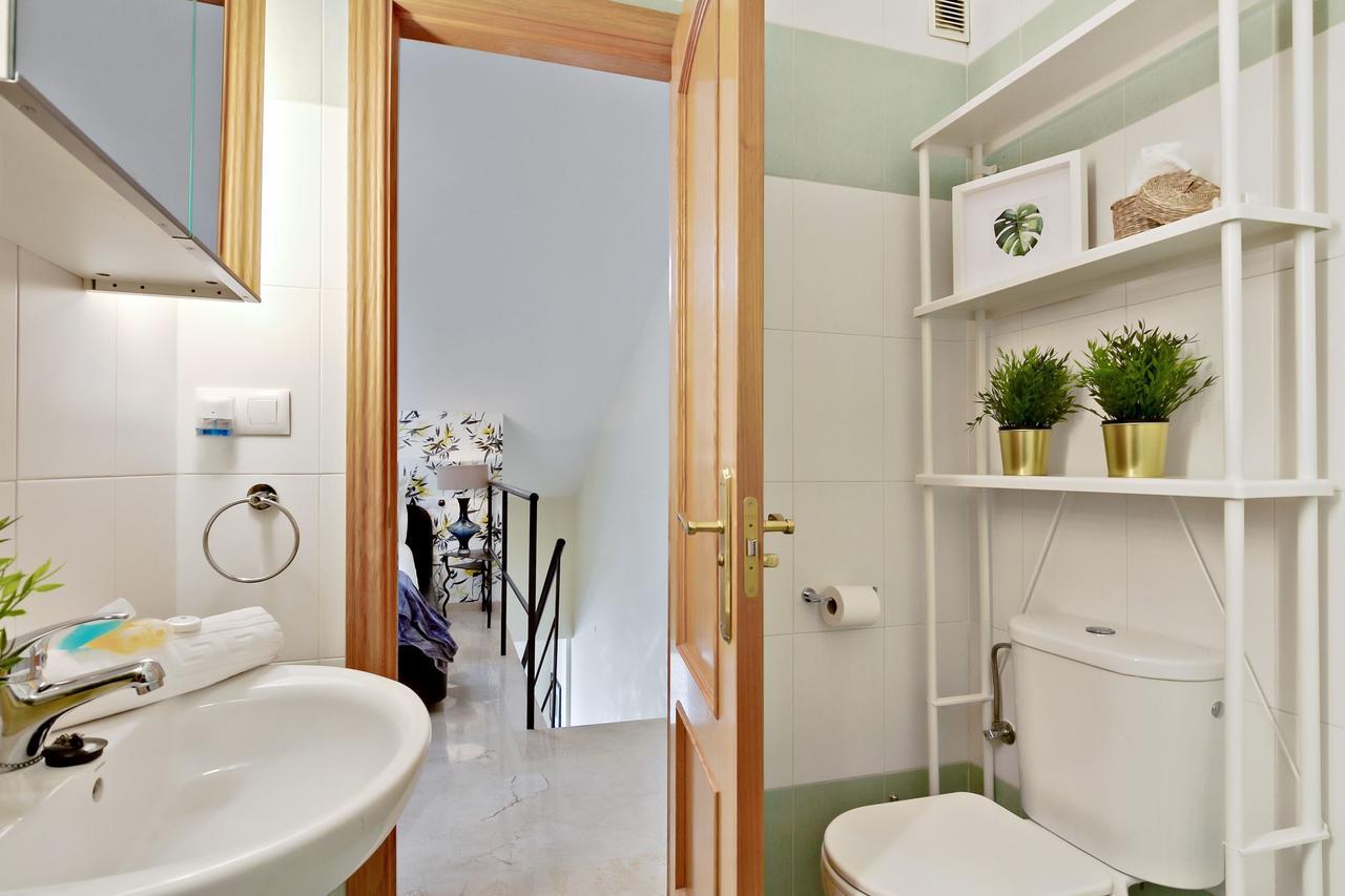 Del Parque Flats - Ollerias Duplex Daire Málaga Dış mekan fotoğraf